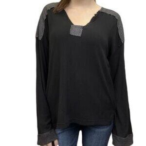LADIES SIZE S POL BLACK GRAY ACCENTS LONG SLEEVE V-NECK SHIRT SMT1470